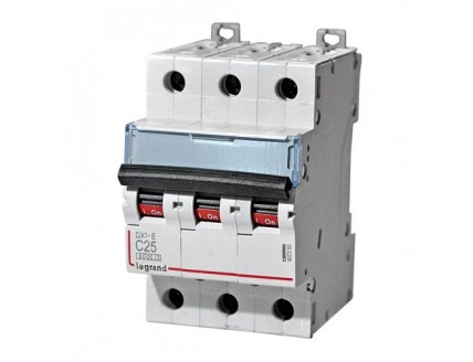 Выключатель автоматический 3 полюса 25A C 6ka DX3-E Legrand
