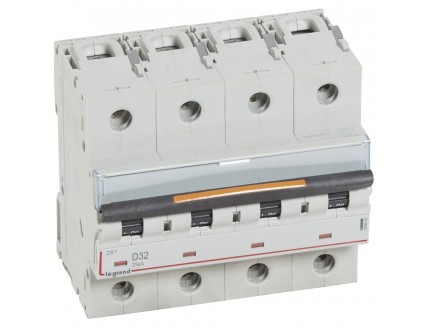 Выключатель автоматический 4-пол. 32A D 25kA DX3 Legrand