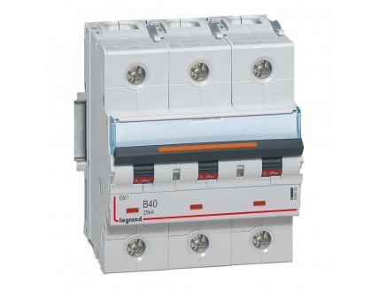 Выключатель автоматический 3-пол. 40A B 25kA DX3 Legrand