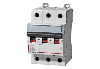 Выключатель автоматический 3-пол. 10A C 6kA DX3-E Legrand