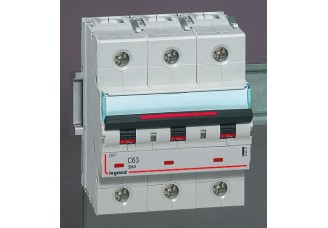 Выключатель автоматический 3-пол. 63A С 36kA DX3 Legrand
