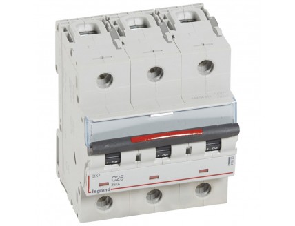 Выключатель автоматический 3-пол. 25A С 36kA DX3 Legrand