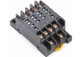Розетка для ПР102 4 контакта 10А РР-102 DEKraft