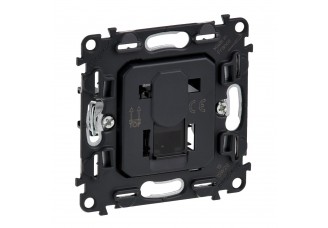 Розетка РС Cat5e VALENA LIFEALLURE