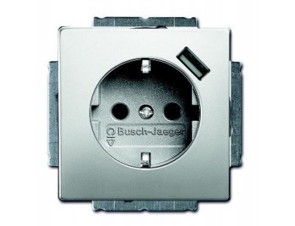 Розетка 2P+E 16А, 250В + USB 700мА сталь