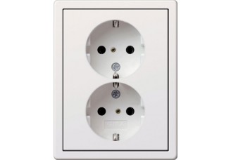 Розетка 2-я 2Р+Е 16А, 250В белая F100