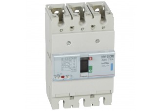DPX3 250 Автомат 3-пол. 200A 70kA для защиты двиг.
