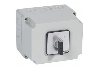 Переключатель PR63 "1-0-2" 63А 4Р в боксе 135х170мм IP55