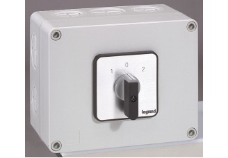 Переключатель PR40 "1-0-2" 50А 2Р в боксе 135х170мм IP55