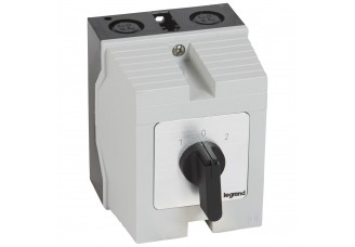Переключатель PR26 "1-0-2" 32А 2Р в боксе 96х120мм IP65