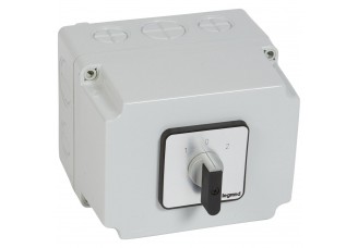 Переключатель PR63 "1-0-2" 63А 2Р в боксе 135х170мм IP55