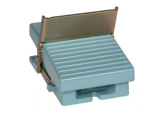 ПЕДАЛЬНЫЙ ВЫКЛЮЧАТЕЛЬ XPEM810