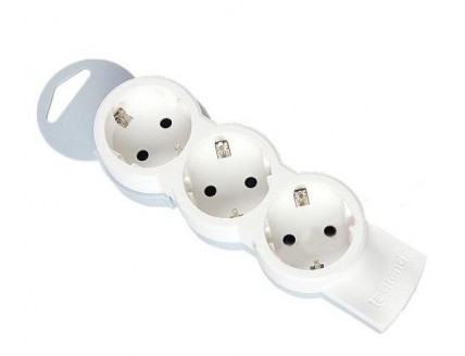 Колодка 3 поста 2P+E, шторки, белая 16А Legrand