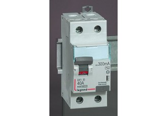 Устройство защитного отключения 2-пол. 40А 300mA тип АС DX3 Legrand