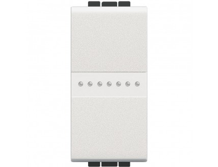 Выключатель 1 мод. 16А, 250В АКСИАЛ белый LIVING-LIGHT