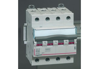 Выключатель-разъединитель 4-пол. 63A DX3-IS Legrand